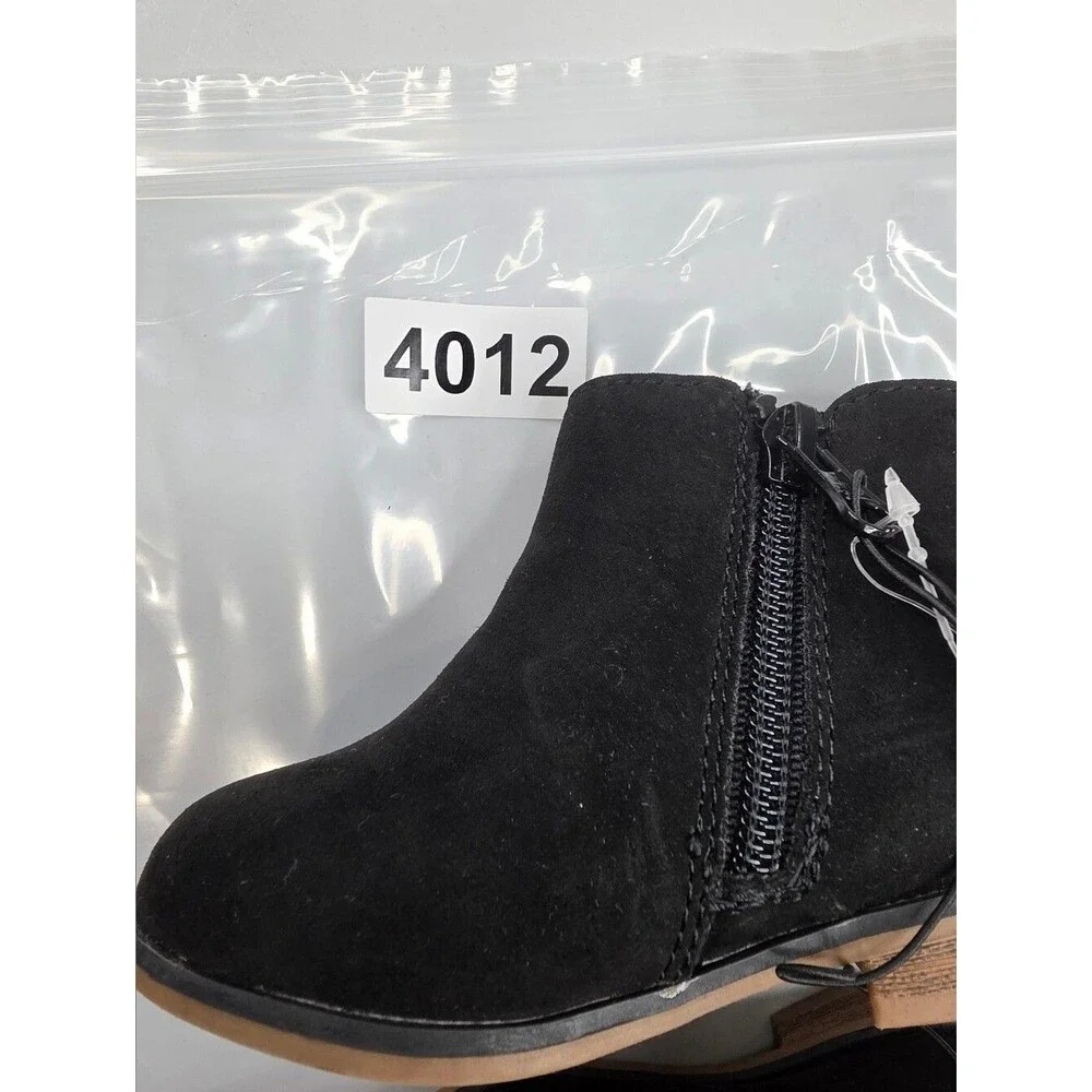 NWT Cat & Jack Girls' Suede Ankle Boots Size 5 Black 4012-